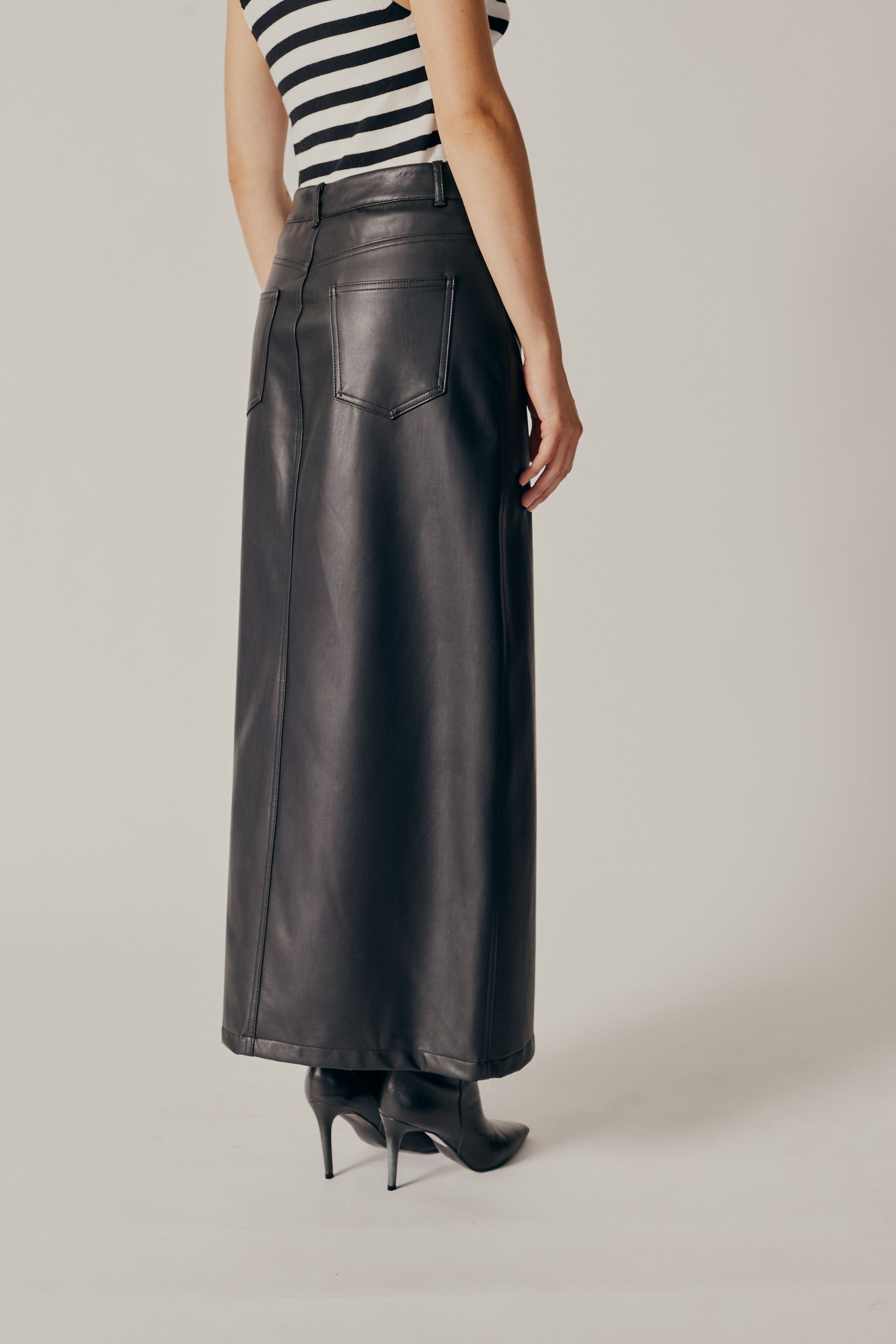 ITEA SKIRT