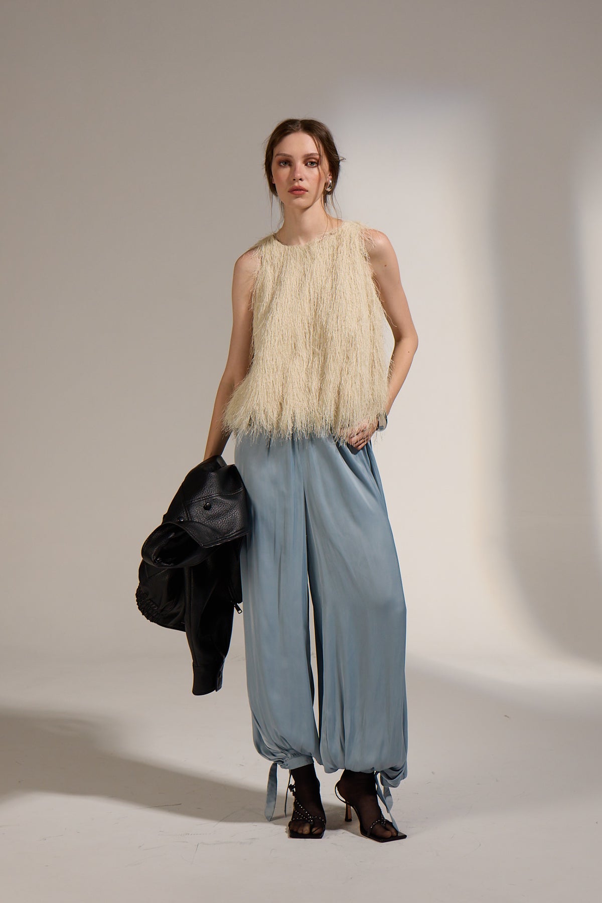 KULA FURRY TOP