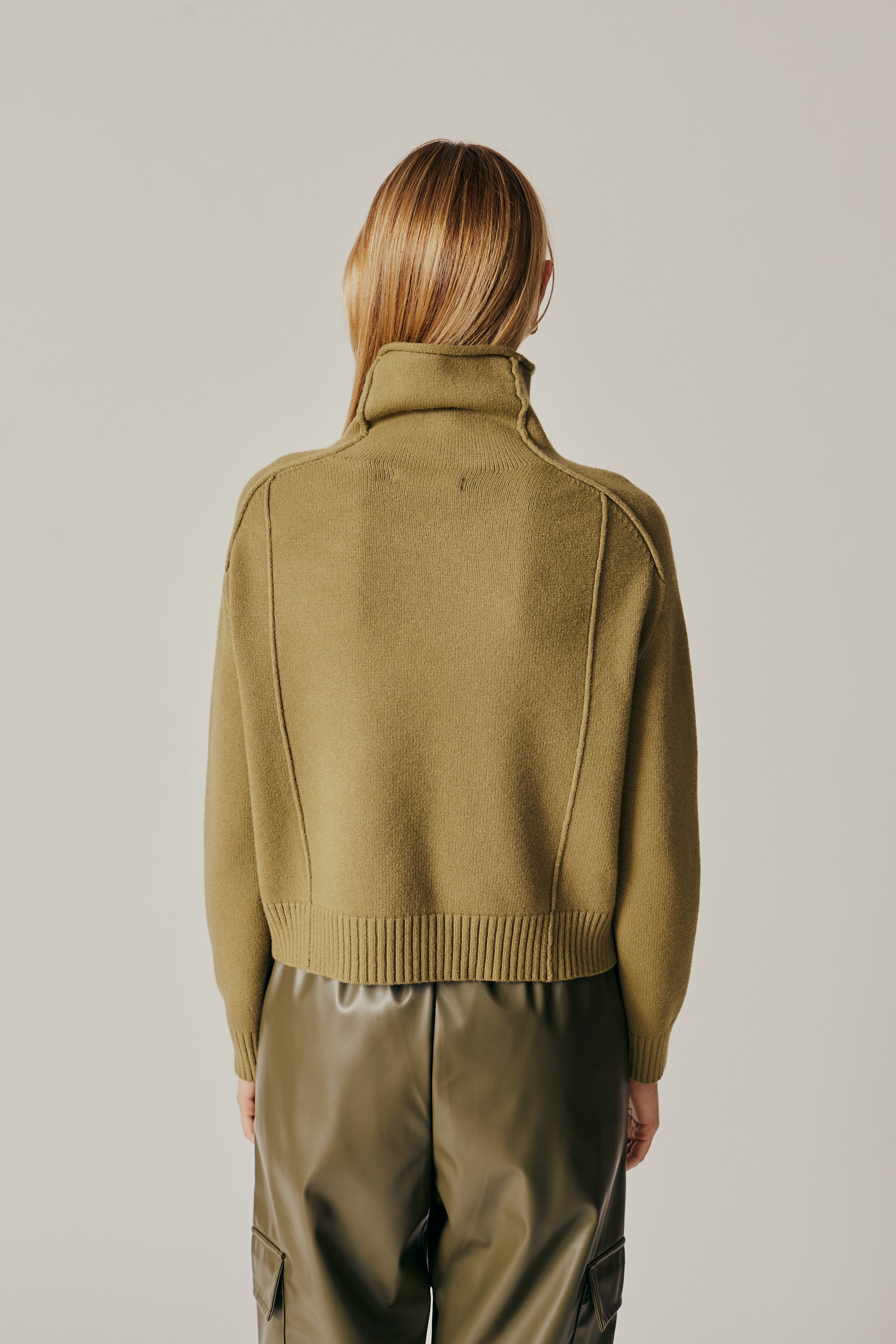 MONARDA TURTLENECK SWEATER