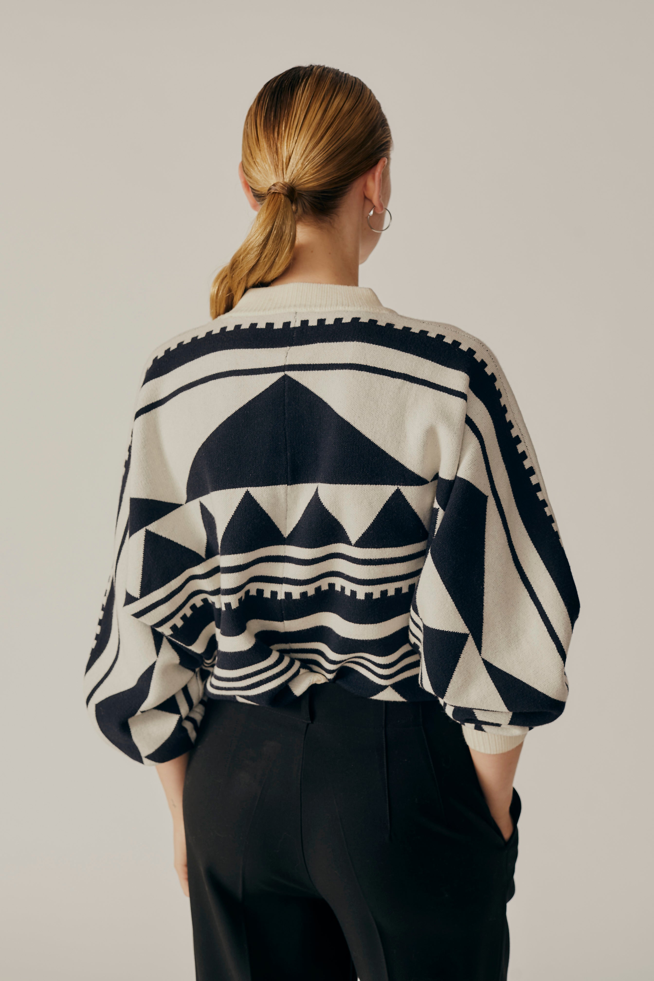 DIANTHUS COLORBLOCK SWEATER