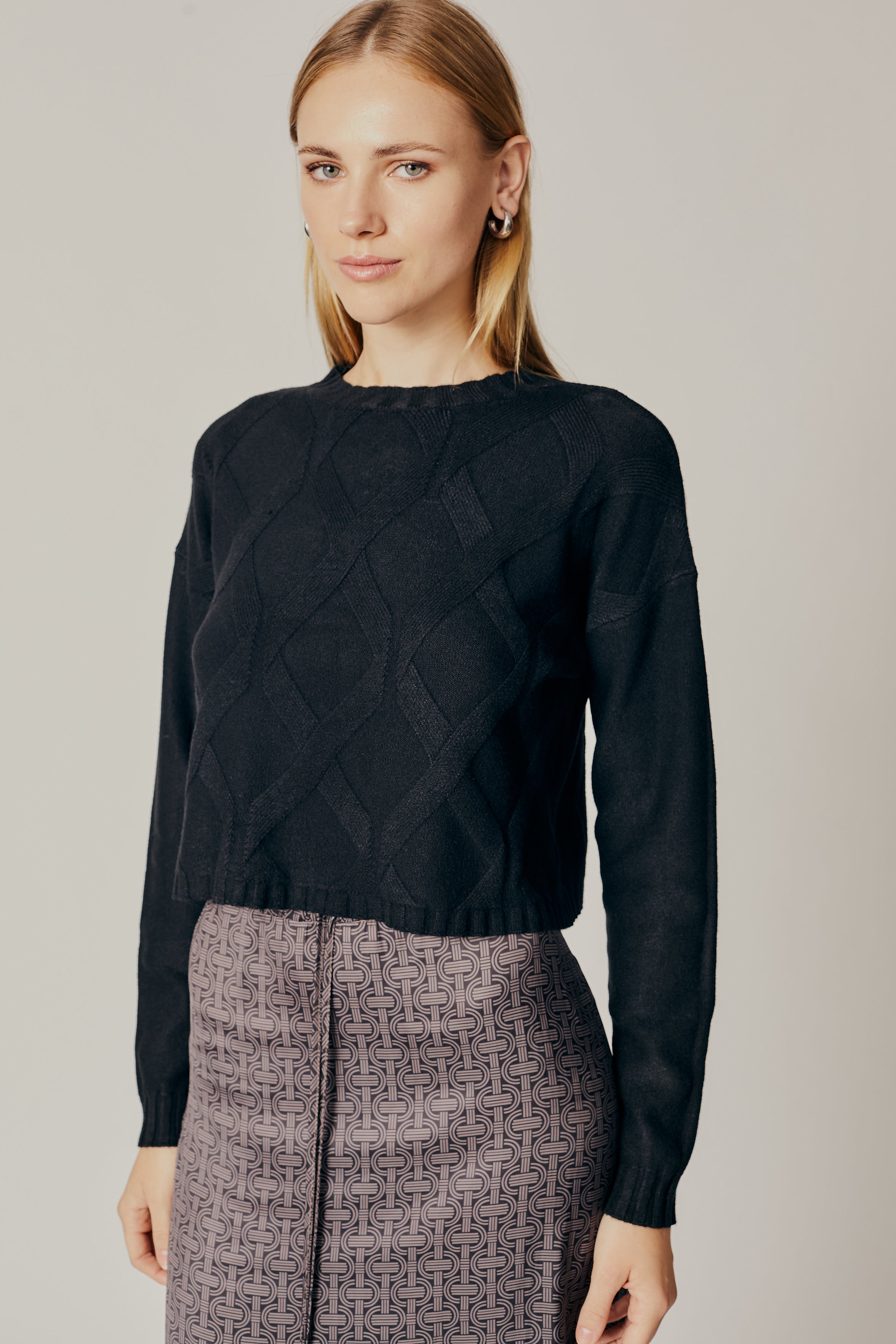 CLEMATIS SWEATER
