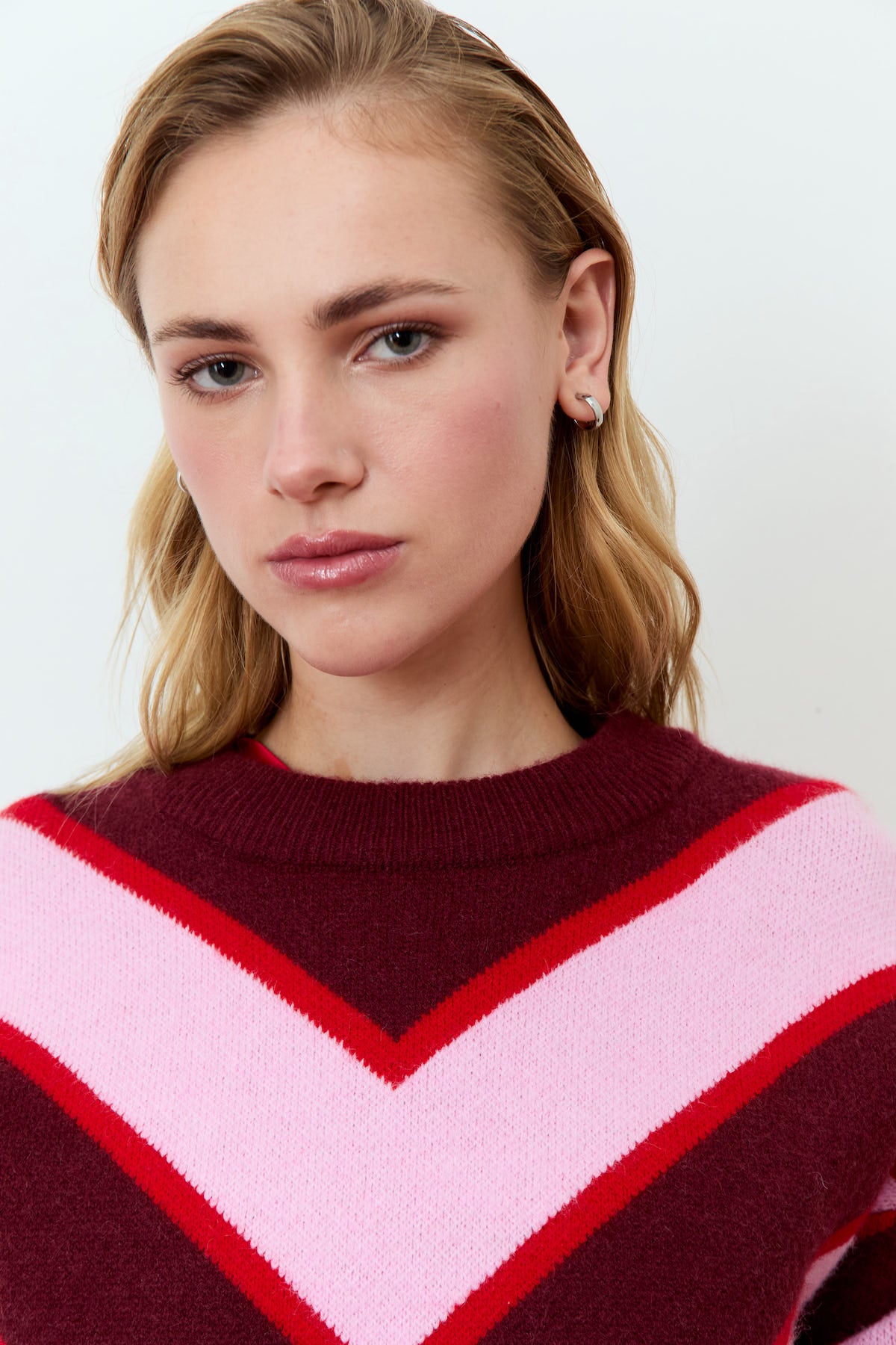 BELLIS SWEATER