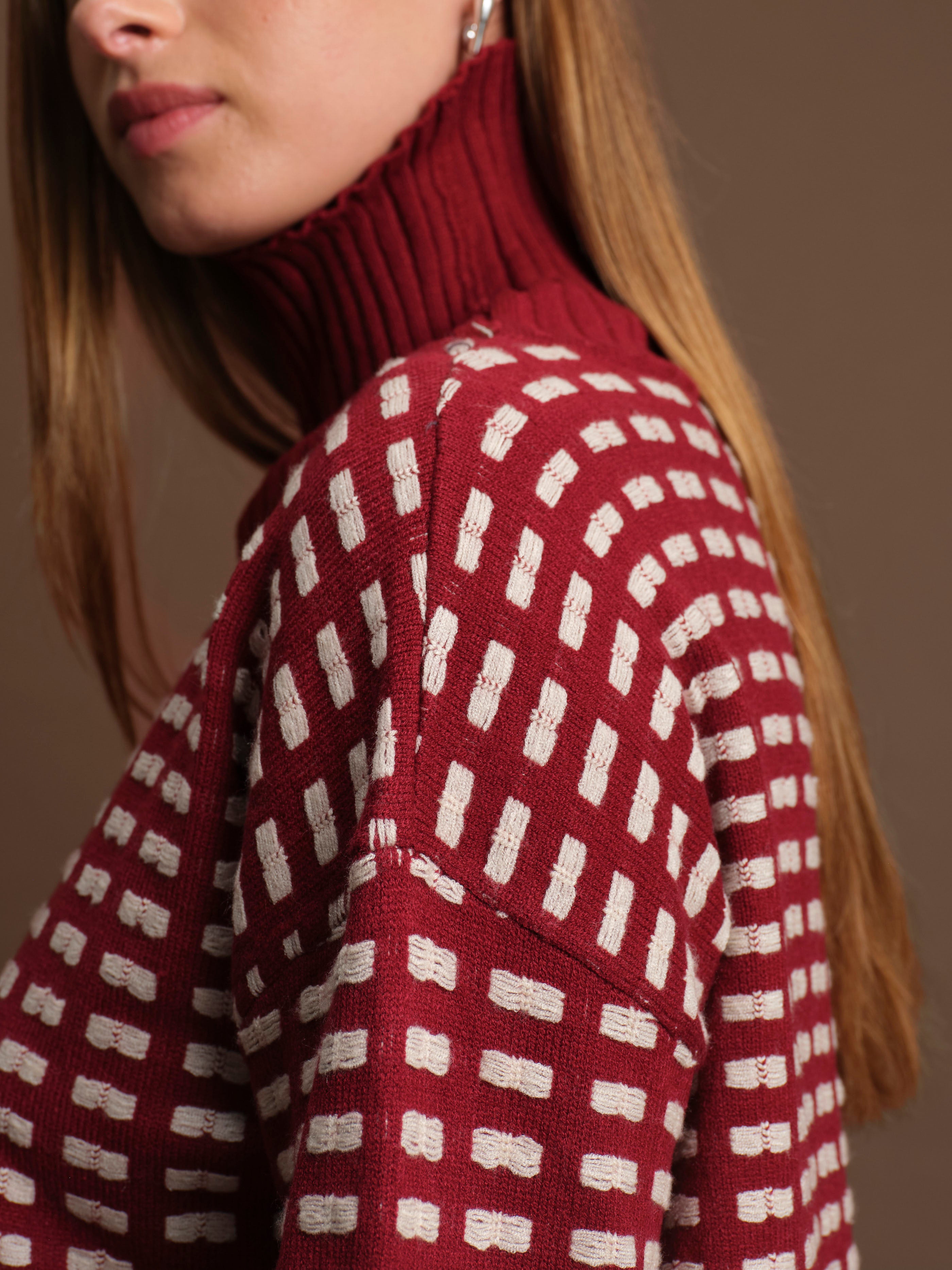 ROBERT TURTLENECK SWEATER