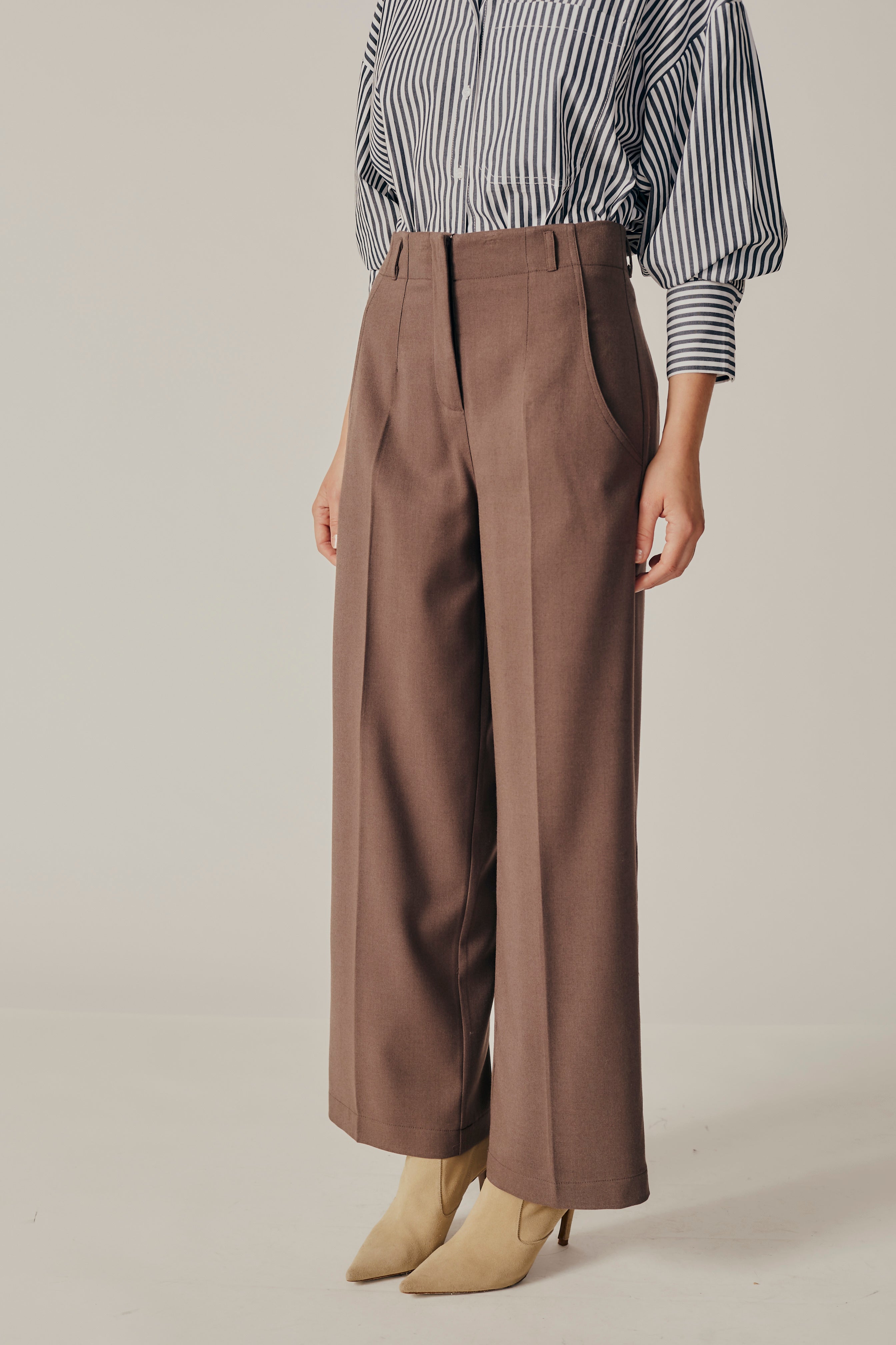 GAURA PANTS