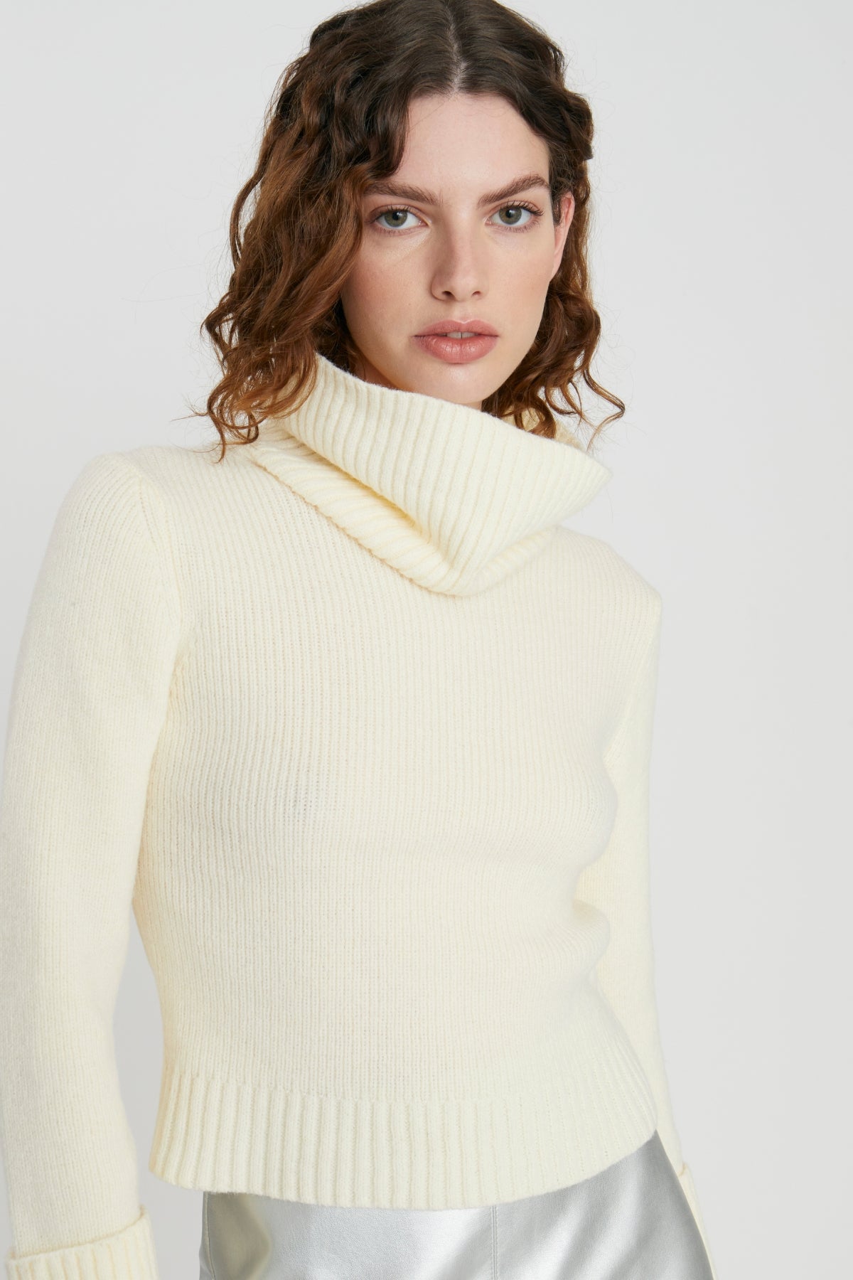 DONNA SWEATER