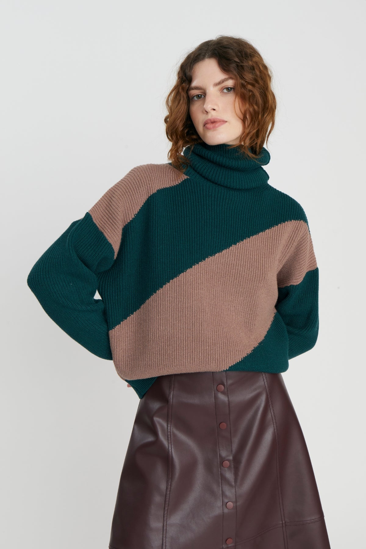 STOOGES COLOR BLOCK SWEATER