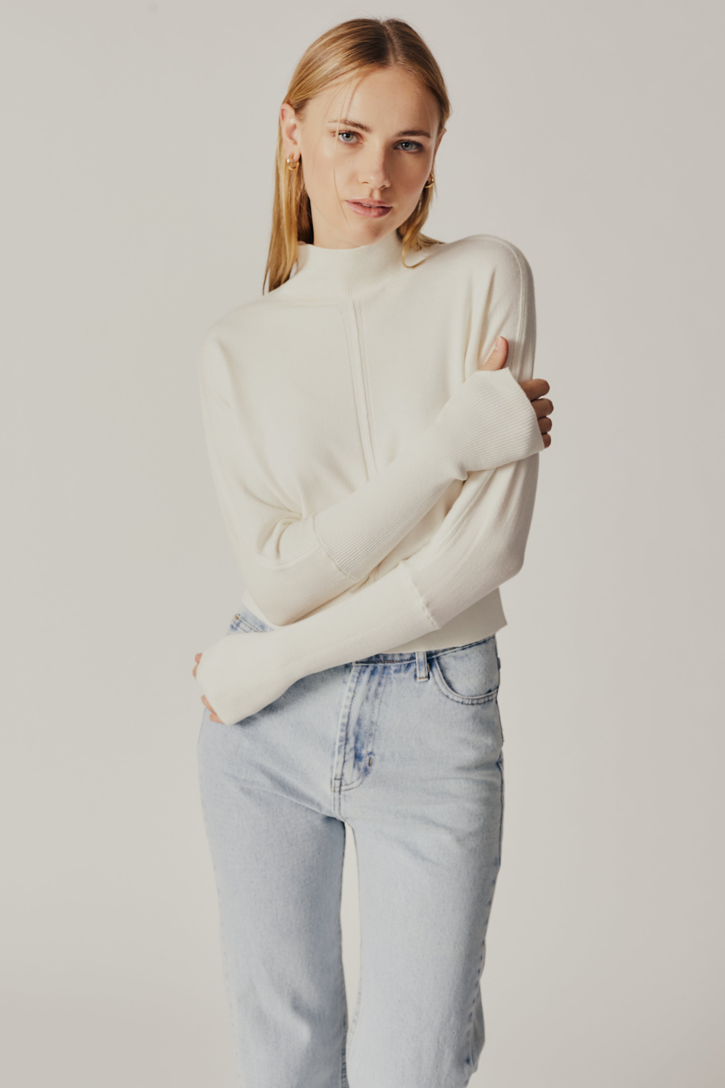 CAMPANULA TURTLENECK SWEATER