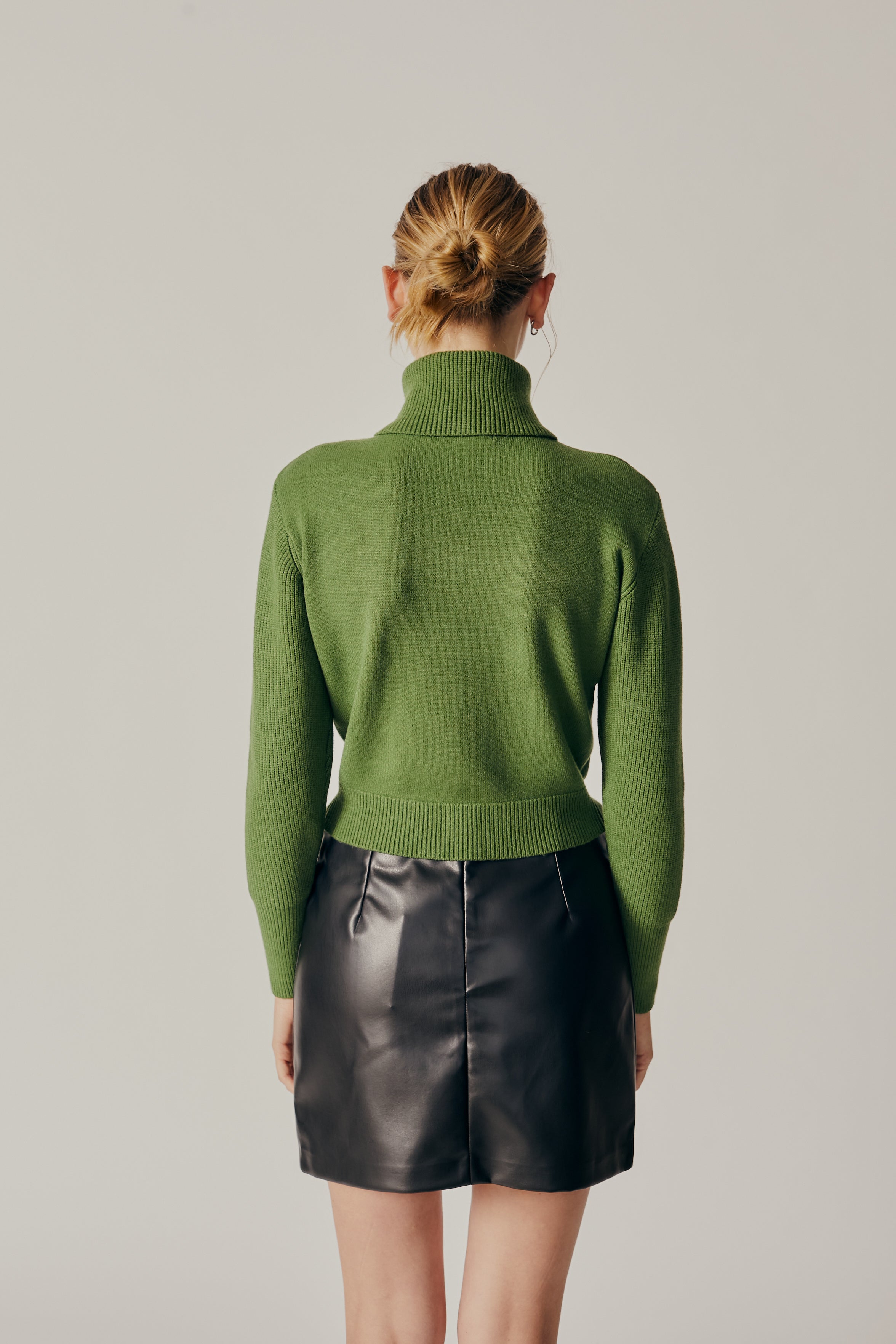 LOBELIA TURTLENECK SWEATER