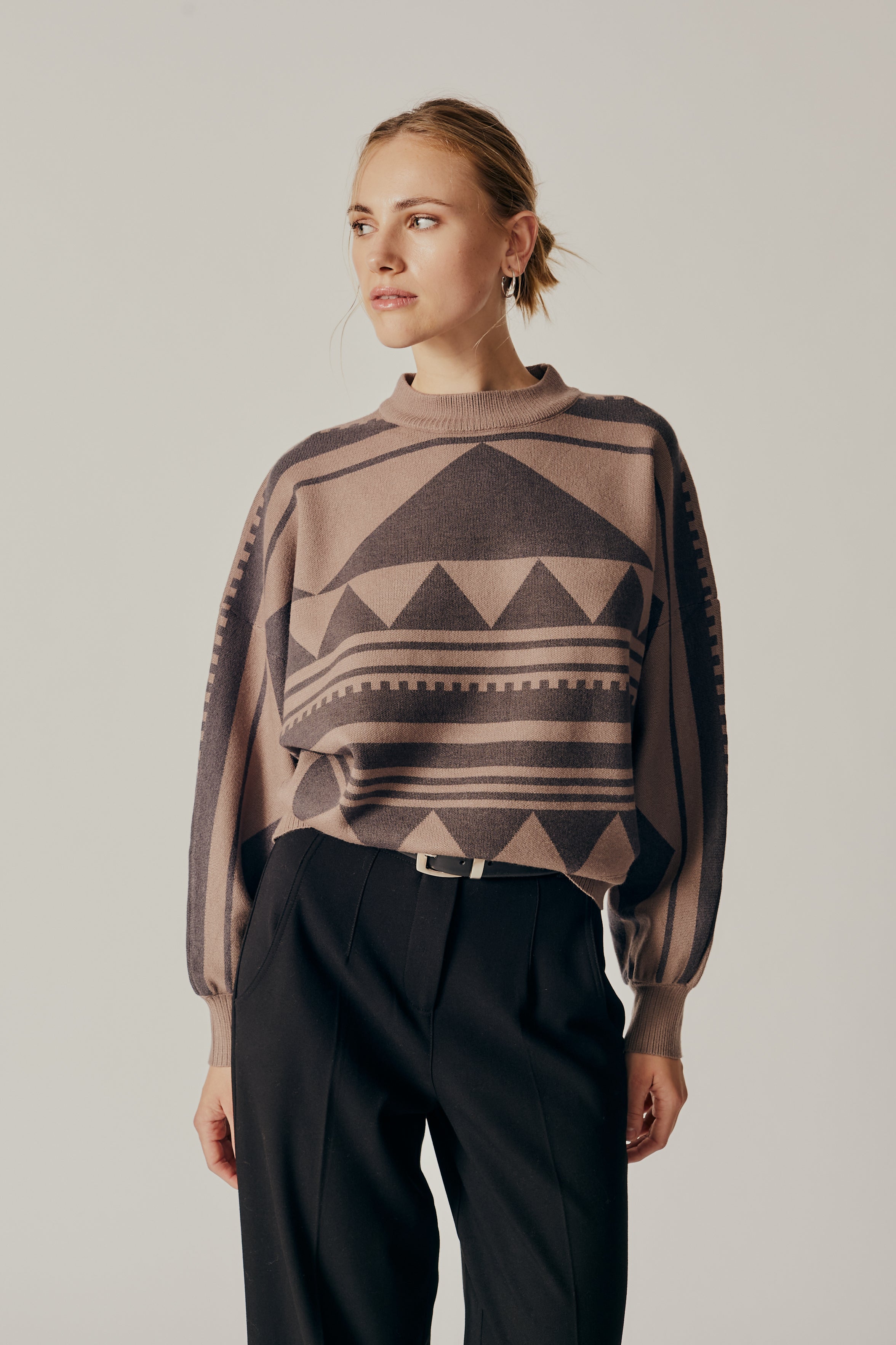 DIANTHUS COLORBLOCK SWEATER