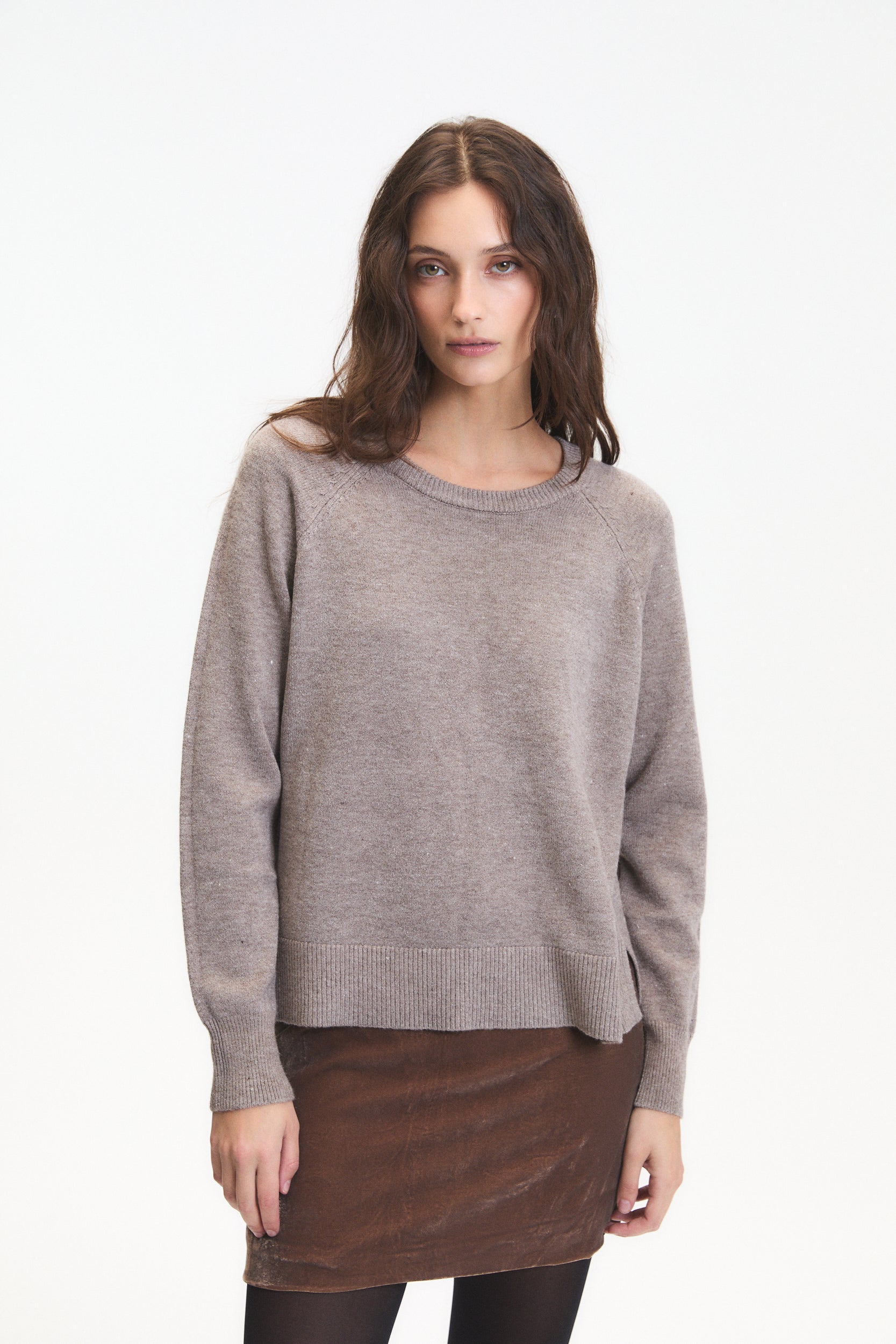 BEGONIA SWEATER