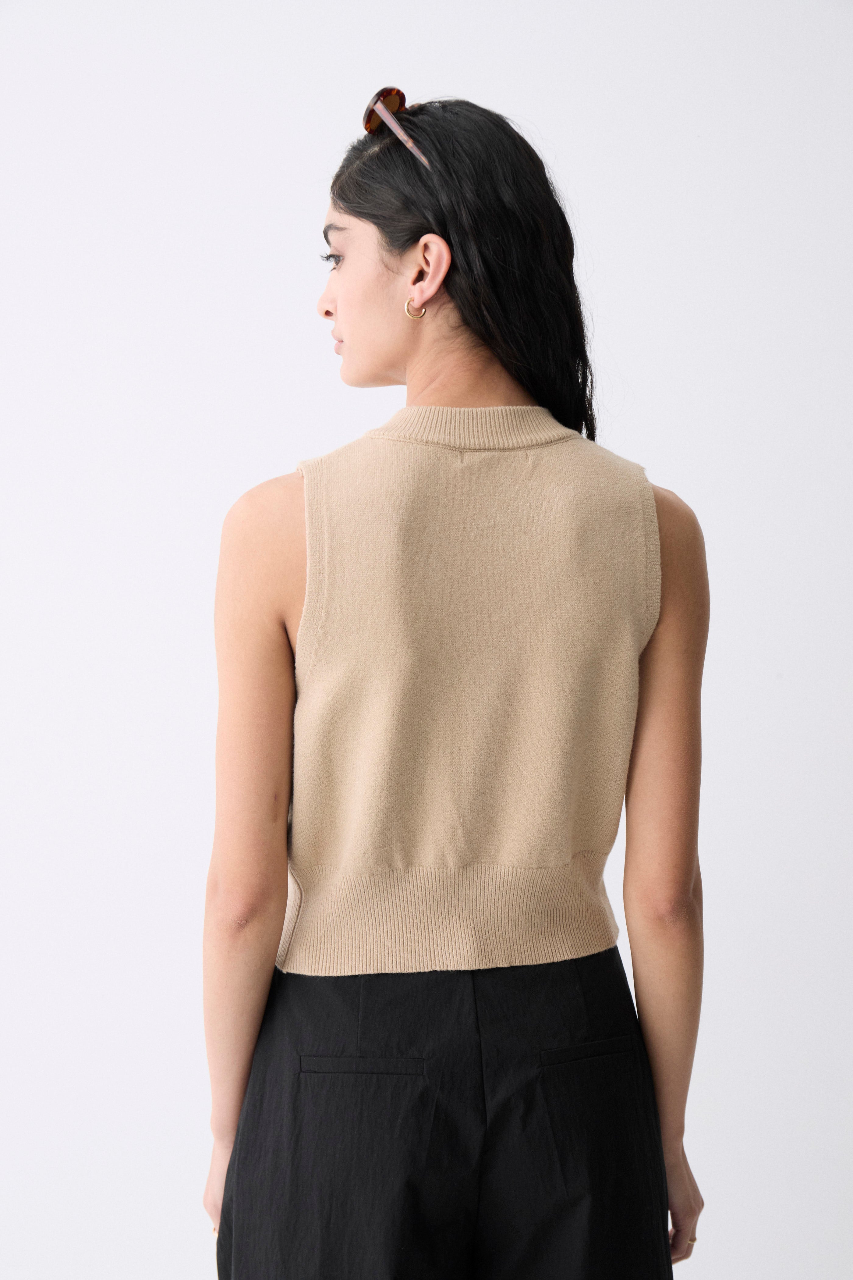 ALMADA KNIT VEST