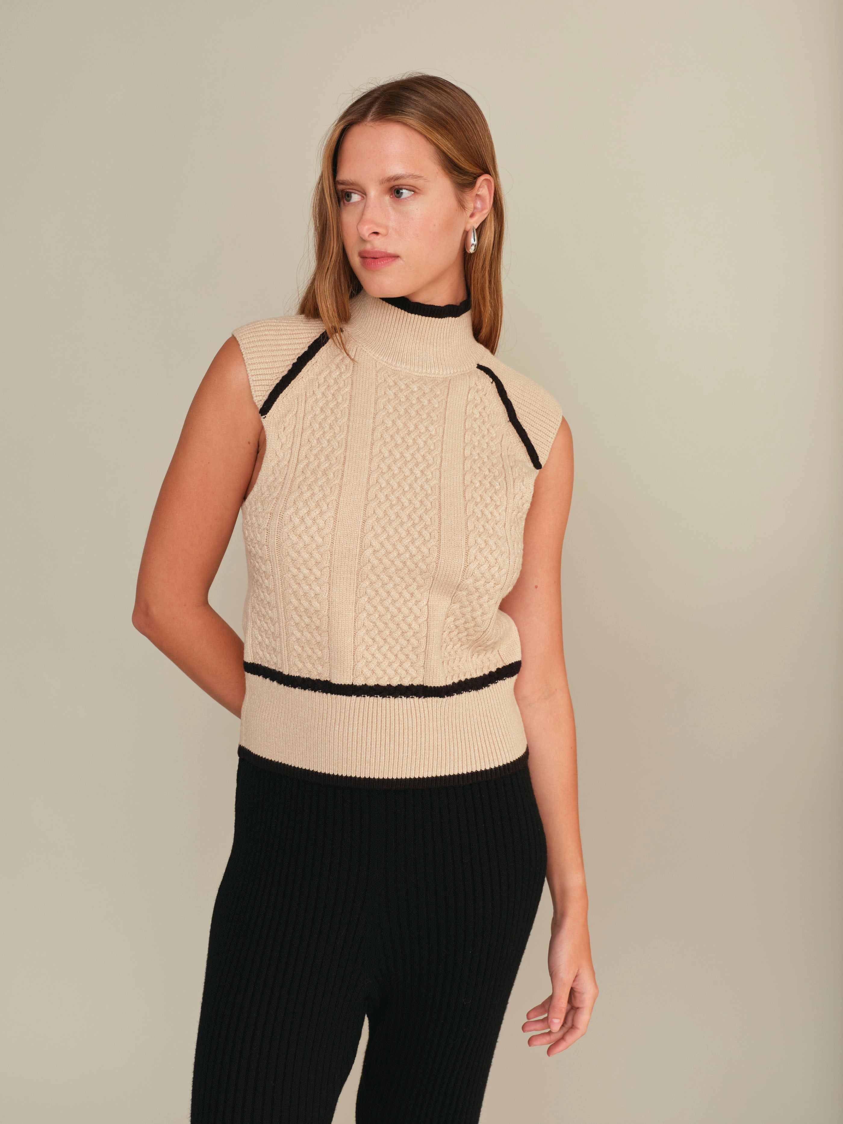 JOE TURTLENECK VEST