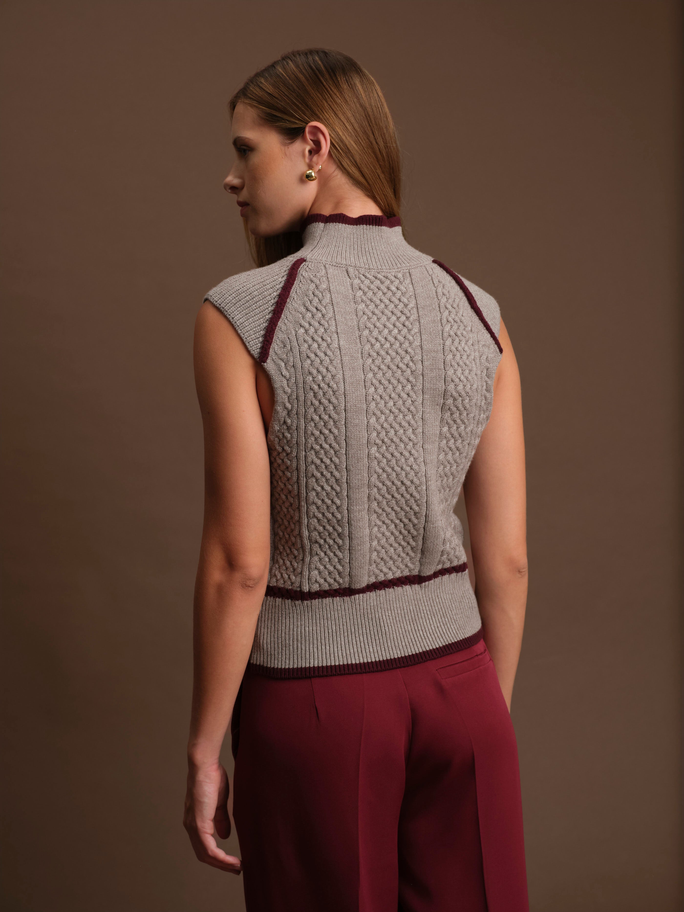 JOE TURTLENECK VEST