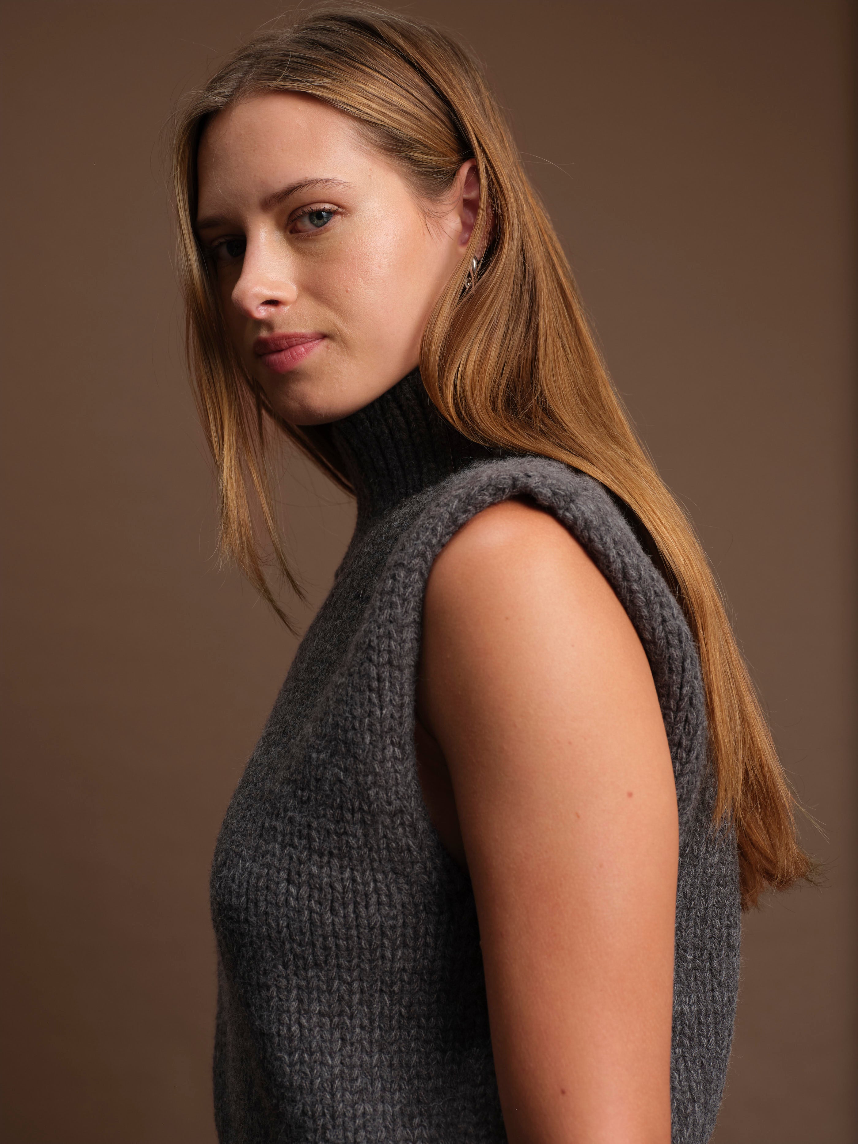 GEORGE TURTLENECK KNIT VEST