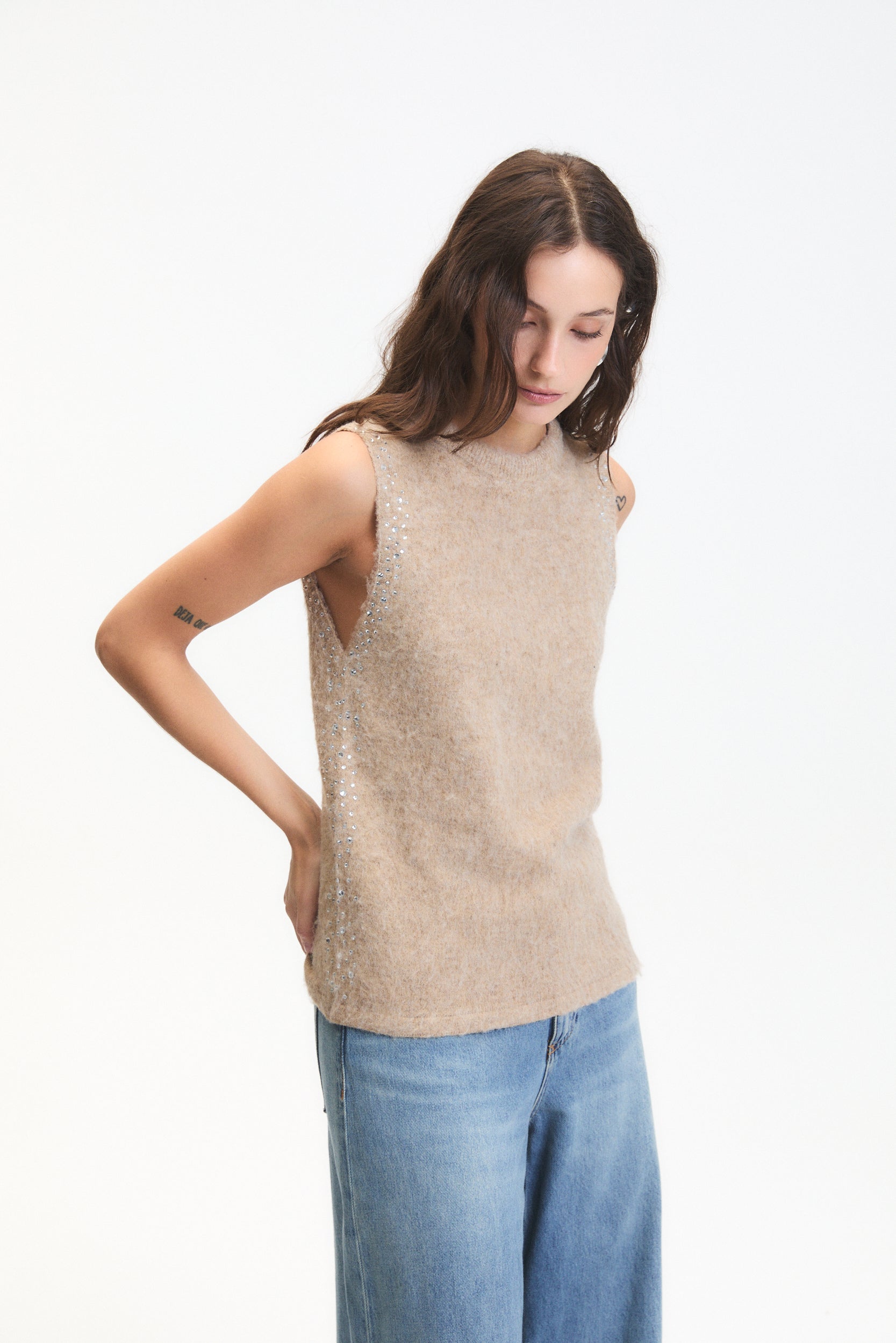 MYLES KNIT VEST